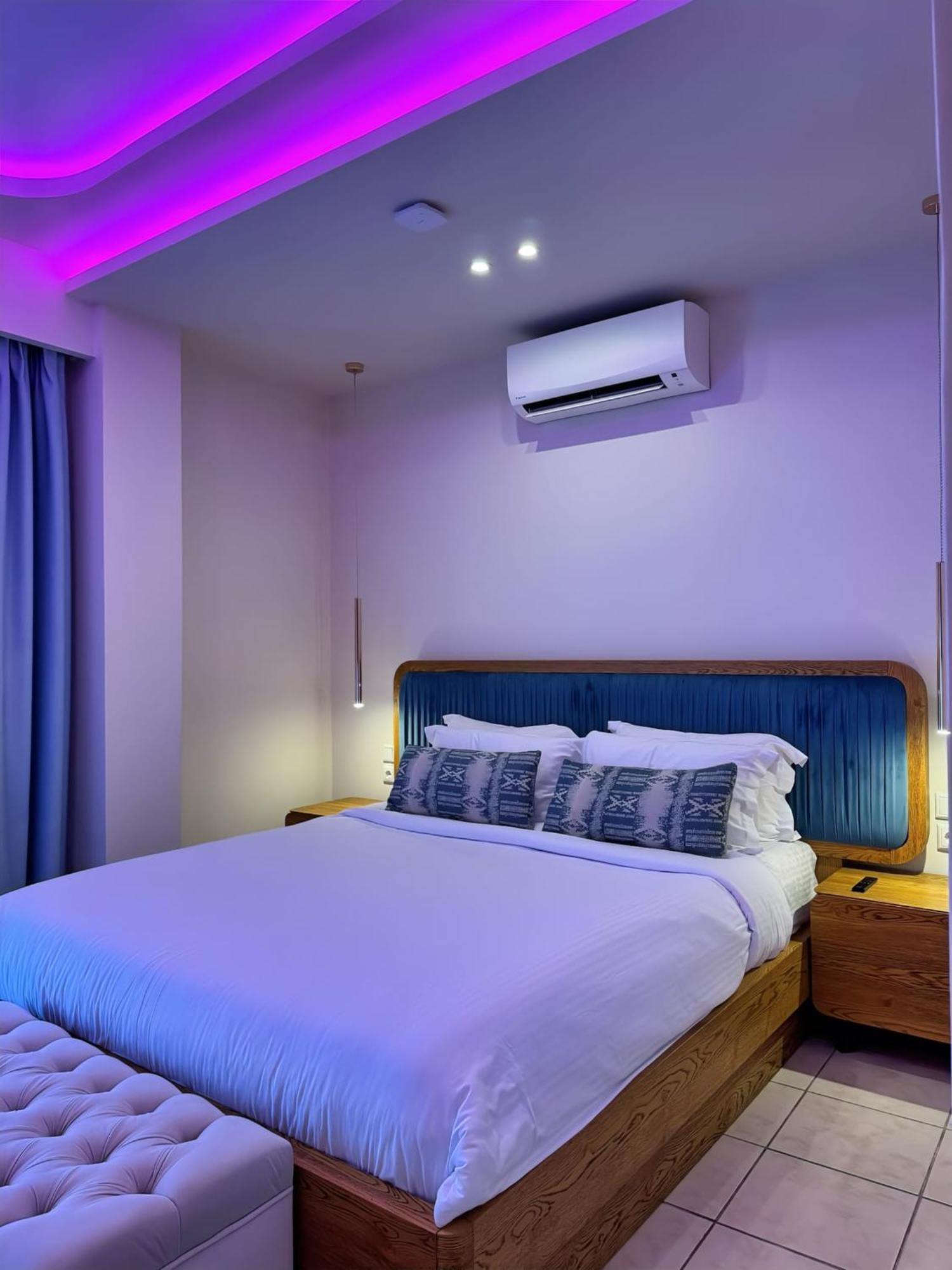 Panorama Suites & Spa - Adults Only Stómion الغرفة الصورة