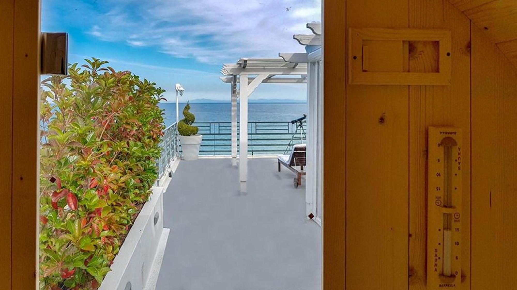 Panorama Suites & Spa - Adults Only Stómion الغرفة الصورة