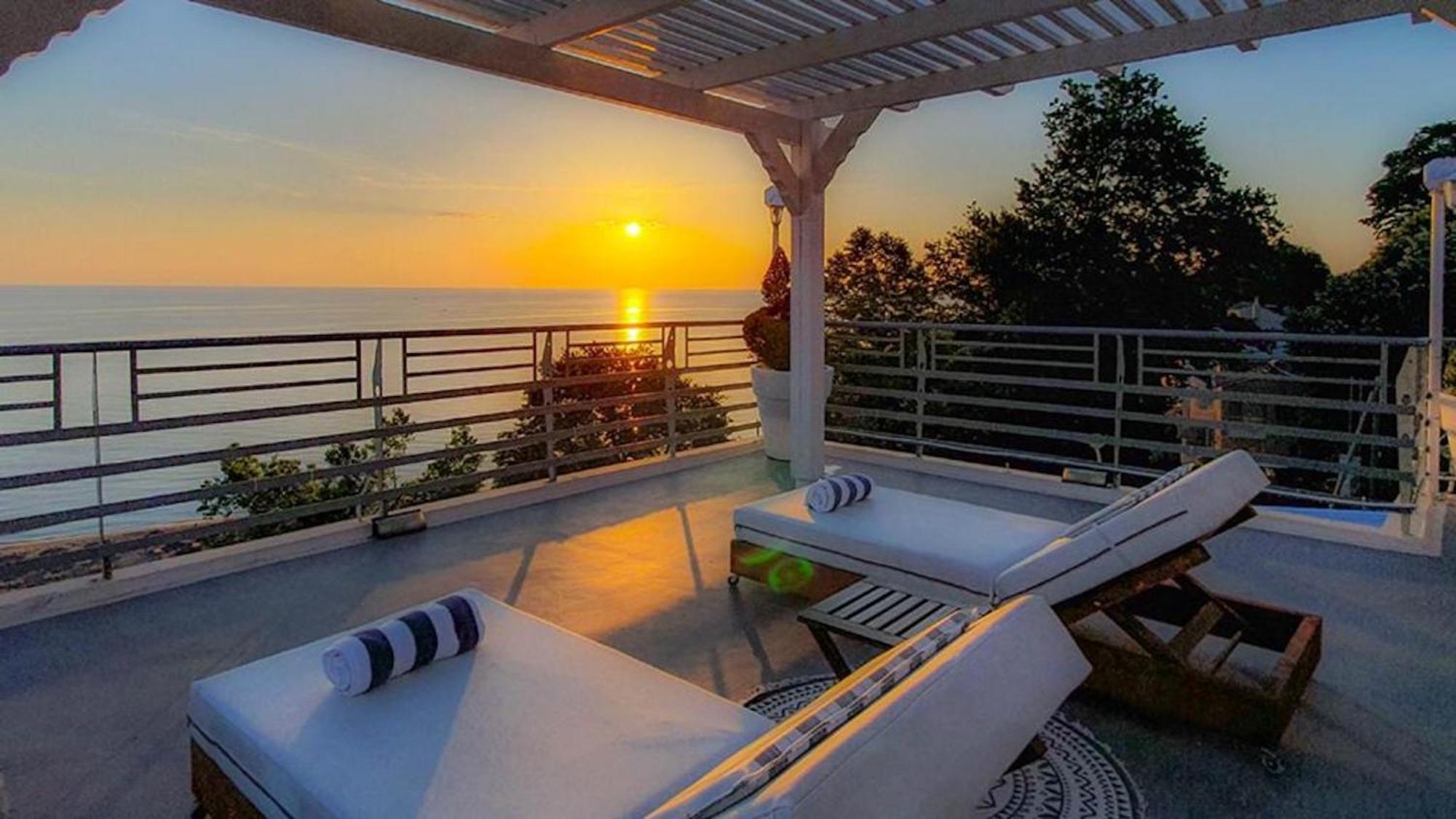 Panorama Suites & Spa - Adults Only Stómion المظهر الخارجي الصورة