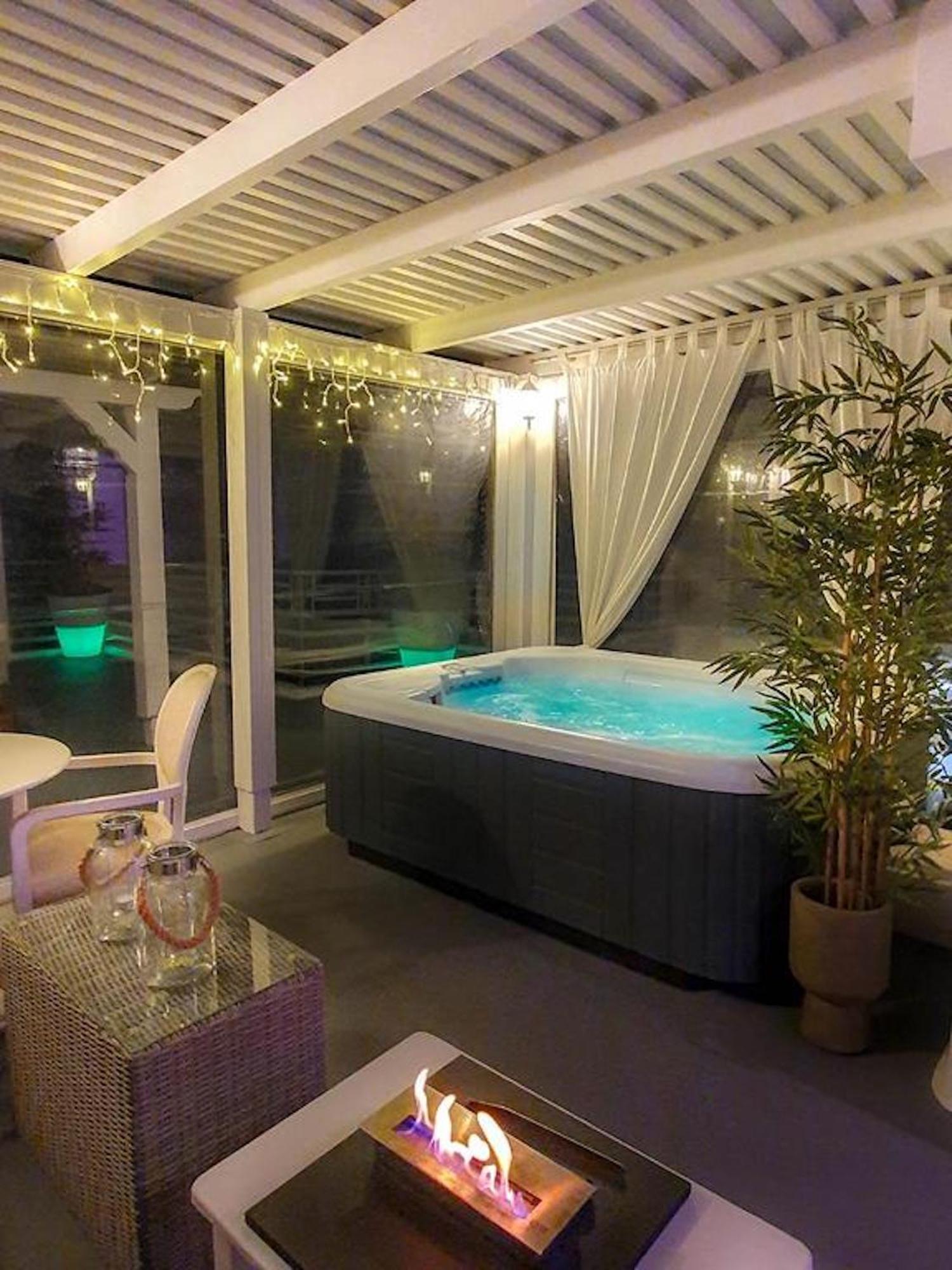 Panorama Suites & Spa - Adults Only Stómion الغرفة الصورة
